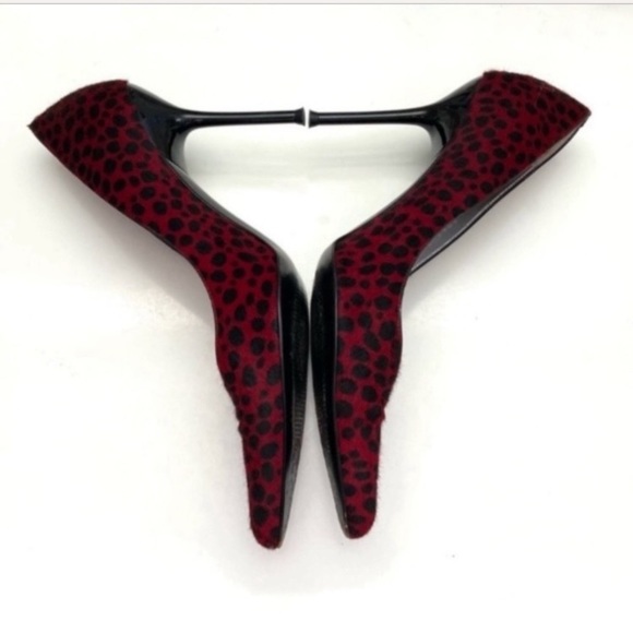 Dolce & Gabbana Leopard Pony Fur Décolletage Pumps 38.5 - Picture 3 of 8